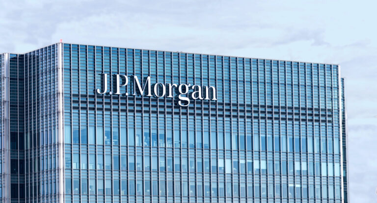 JPMorgan Plans Major Hiring Drive in India Despite Growing AI Adoption